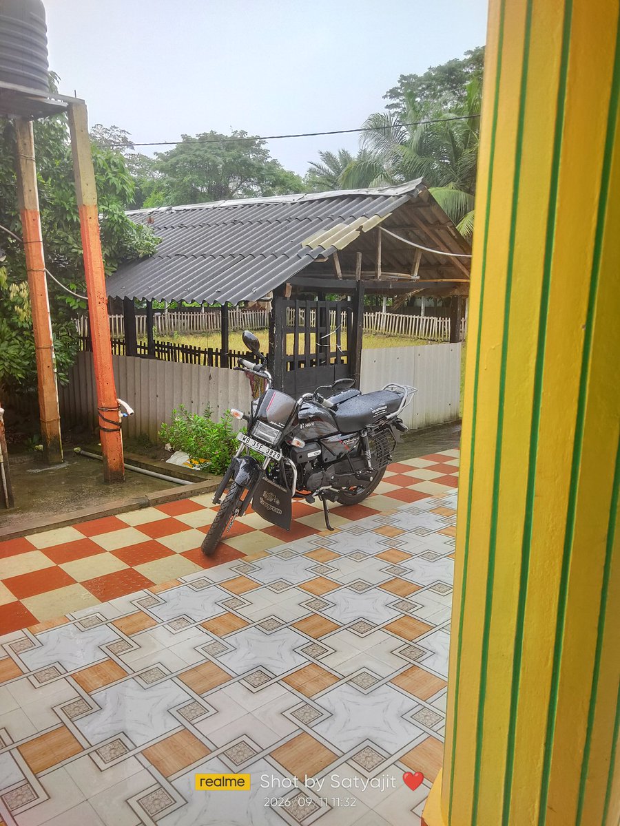 morethan_anurse's tweet photo. আমার বাইক, আমার স্টাইল, আমার স্বাধীনতা।
নিজের স্বপ্নের বাইকে চড়ে প্রতিটি যাত্রাই যেন আরও সুন্দর.
#HeroSplendor #MyBike #BikeLove #RideWithPride #BikerLife #TwoWheeler #MyRide #SplendorPlus #bike . https://t.co/aXCfXe50sD