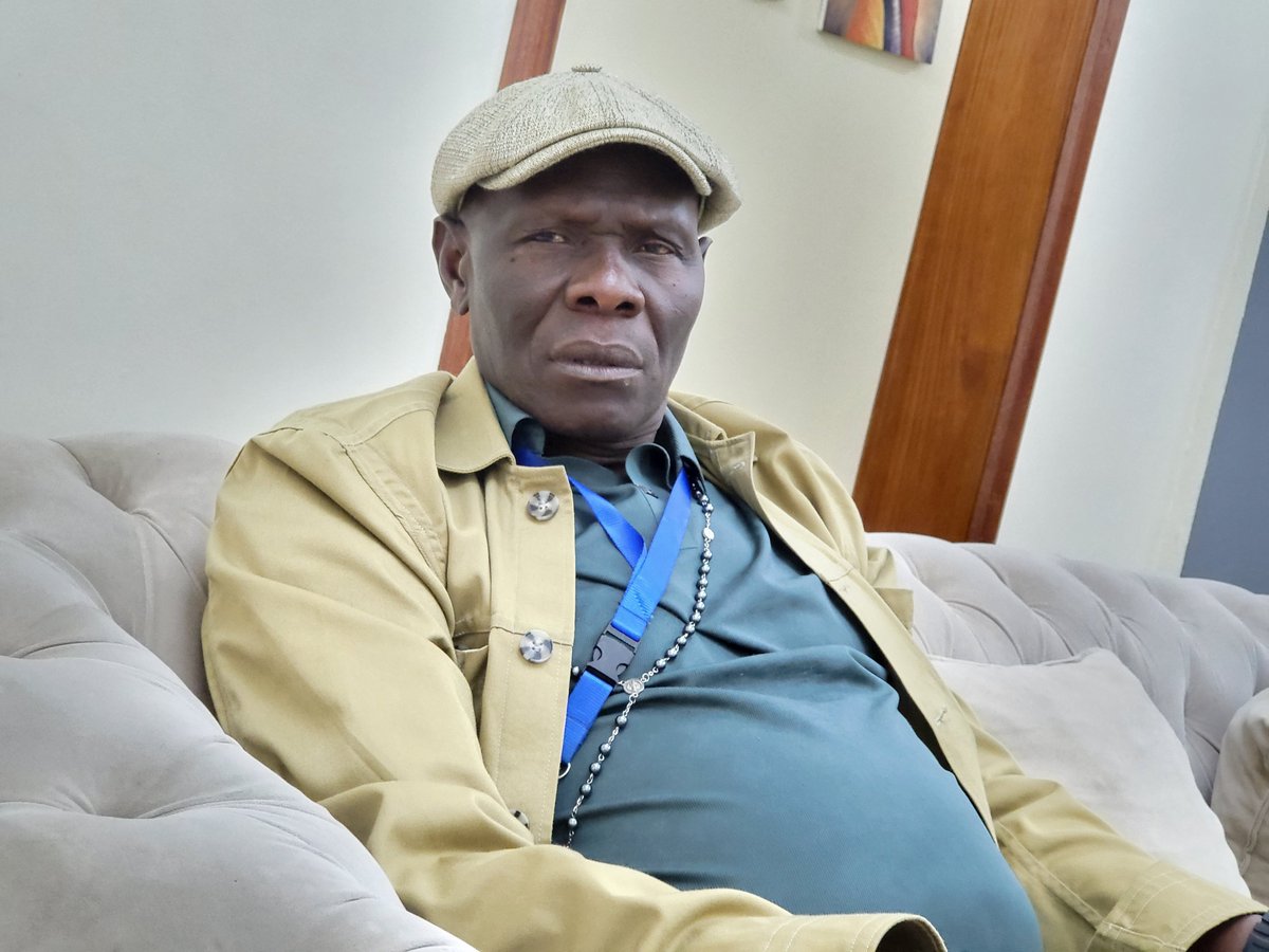 bavonga_j's tweet photo. 🚨
*Ituri : Le point focal de la Grande Orientale et chargé de mission du chef de l’État pour la médiation et la résolution des conflits estime que la Division provinciale des Mines devrait mobiliser au moins 10 millions USD pour contribuer au développement et au décollage ... https://t.co/LppzxVjFaM