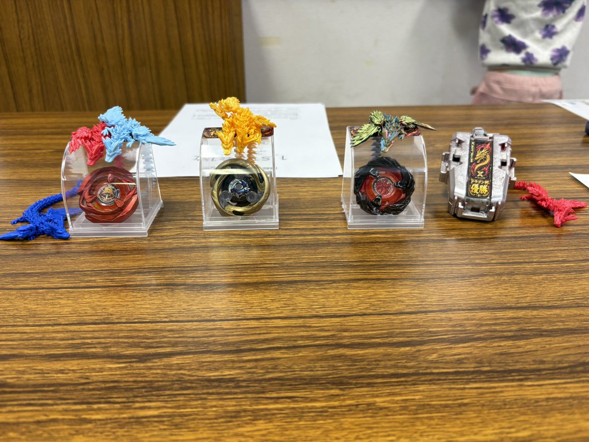 avr_uc's tweet photo. 第９回ドラゴン杯閉幕しました🤣❗️
今回開催以来初の最多人数で終始運営にバタバタしトーナメントではちゃっかり1🐔✨
自身の結果はよくないけど、参加者の皆さんには楽しんでもらえる大会になったと思います😊✨
気を取り直して来月もドラゴン杯でGoシュー‼️‼️ https://t.co/ncO4sN5izS