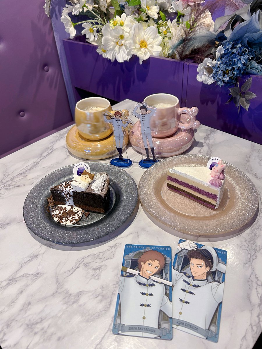 _ssdmelo's tweet photo. HOT頼むとめちゃかわいいカップでててくるカフェ( ᵒ̴̶̷̥́ ·̫ ᵒ̴̶̷̣̥̀ )💜🩵店内も紫でかわいかった〜！

おさなな並べたかったからうれしい🥳🩷地球上の3人組の中でいちばんかわいいね⊂( ᴖ ̫ᴖ )⊃♡ https://t.co/Qu9LfyJzQB
