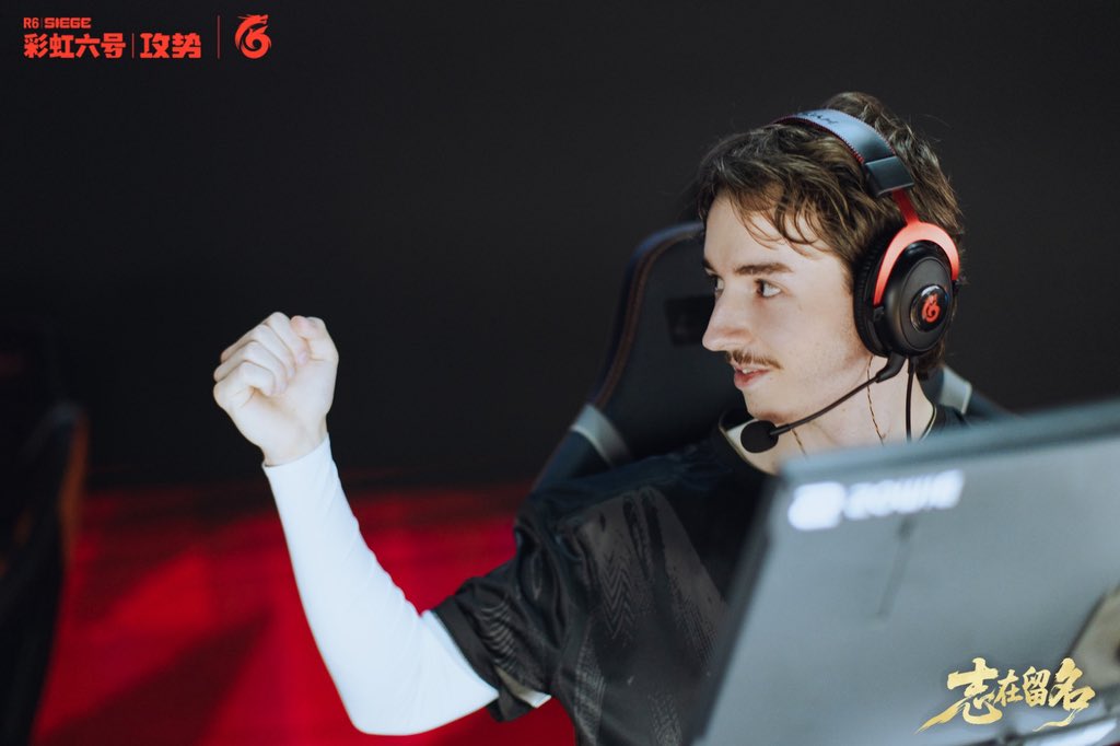 BapnR6's tweet photo. Ggs we won 2-0 @LGDgaming 

We had a perfect week. Next week will be our final group stage match. We’re continuing to improve, and we’ll keep this momentum going.

#EDGWIN @EDG_Edward https://t.co/wMPdFAeC1S