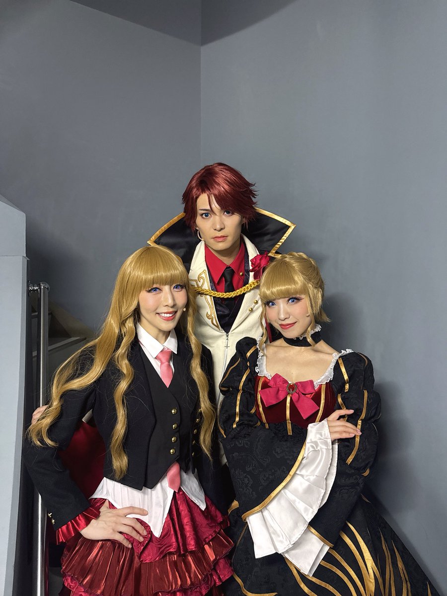 BISHIN_KAWASUMI's tweet photo. 「うみねこのなく頃に~Stage of the golden Witch~Episode7」
後編-INtruth-

千秋楽終了。

ご来場いただいた皆様、配信をご視聴いただいた皆様、誠にありがとうございました

EP8でお会いしましょう！
#うみステ
#うみねこのなく頃に https://t.co/dzTeHFlxJu