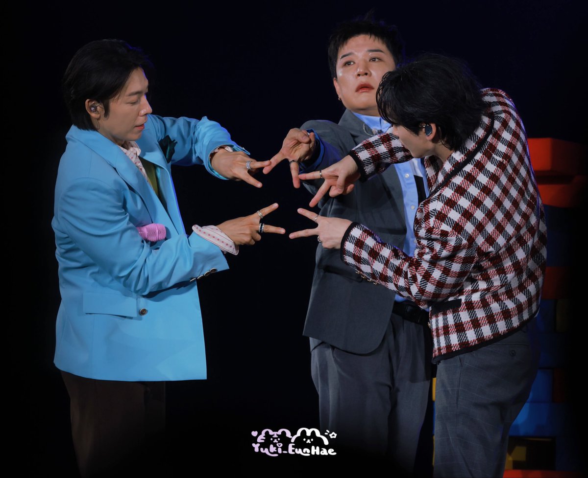 ShaleHaeHae's tweet photo. The cutest trio today! 💙💙💙

D&amp;E ArcaDE Fanparty D2

#신동 #SHINDONG #은혁 #EUNHYUK
#동해 #DONGHAE

cr. yuki_eunhae https://t.co/cjaE4UGw2D