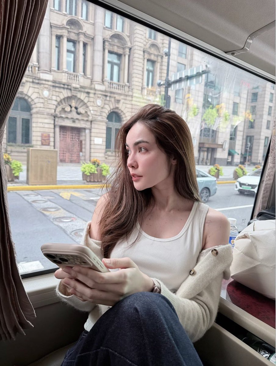 CineFocu's tweet photo. Charlotte Austin enjoying the trip and looking stunning as always. https://t.co/wh9aZxOm2e