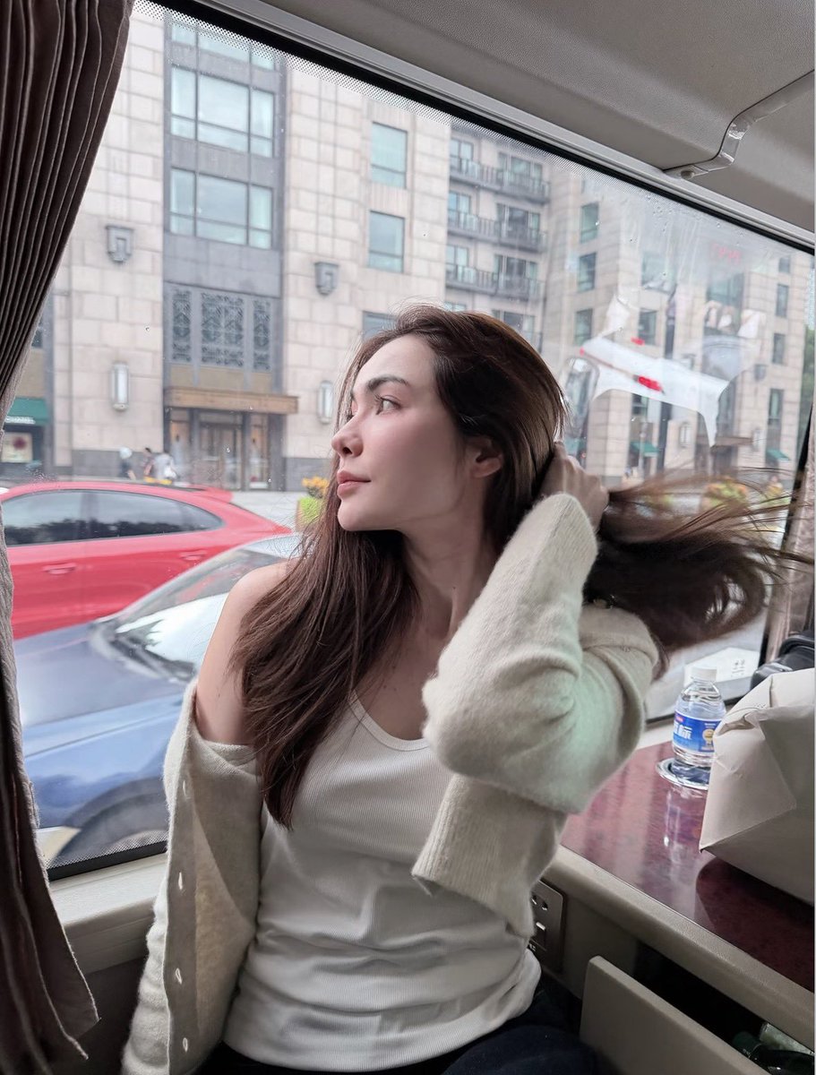 CineFocu's tweet photo. Charlotte Austin enjoying the trip and looking stunning as always. https://t.co/wh9aZxOm2e