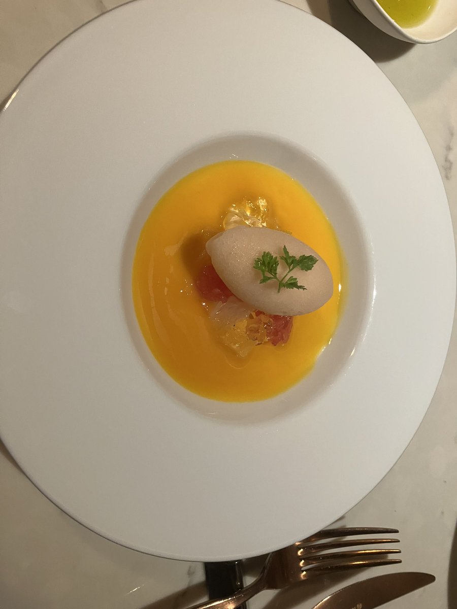 Bakitter's tweet photo. メムズ東京オートグラフの招待ディナー
魚メイン（金目鯛）と肉（国産牛）メインとデザート
この後、紅茶と菓子もあったぜー
ワインは白も赤も出ました。
酔っ払いです😆 https://t.co/0SpazOamge