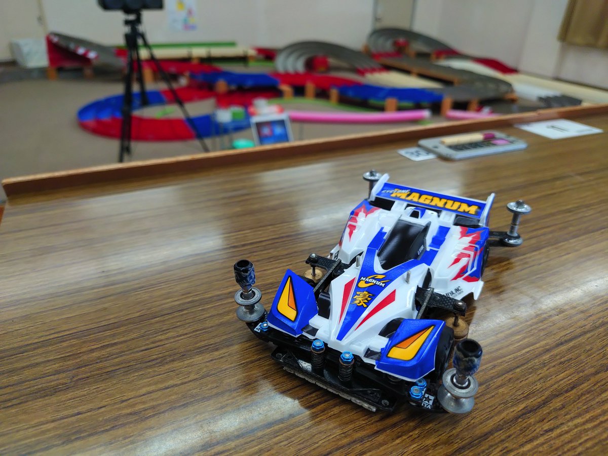 FastestThe's tweet photo. ミニ四駆

9月月例走行競技会

ボディを新しくして参加させていただきました。😀楽しかったです。 https://t.co/MuetS8xJlN