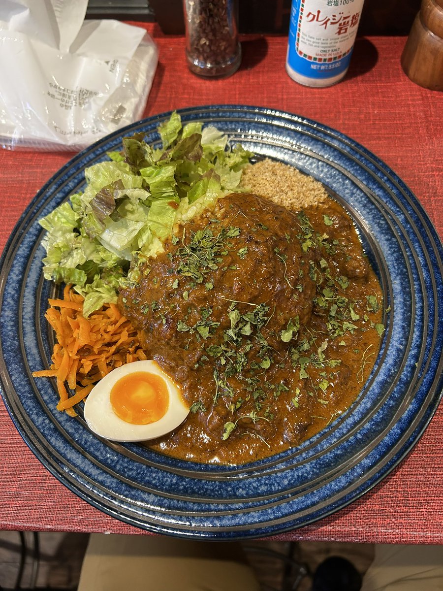 kureisyu's tweet photo. ガリガリマキオタニカレー🍛
超スパイス美味かった！
もっと辛くてもいいかも

これでカリガリと名のつく店舗制覇したかな？
　#カレー　#カリガリ https://t.co/zaPpZMYKQy