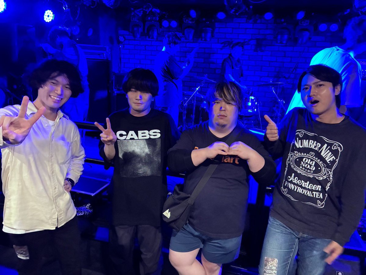 purusha221's tweet photo. 9mm Riotありがとうございました‼️
札幌在住なのでハードルが高かった夢のRiot
とよはる君とキダ君の協力をいただき
無事に出演することができました‼️
メンバー探しをサポートしてくださったRiotの
運営様もありがとうございました‼️
また出たいです、せーやー、ﾁｭ。 https://t.co/hMKiA5jCXZ