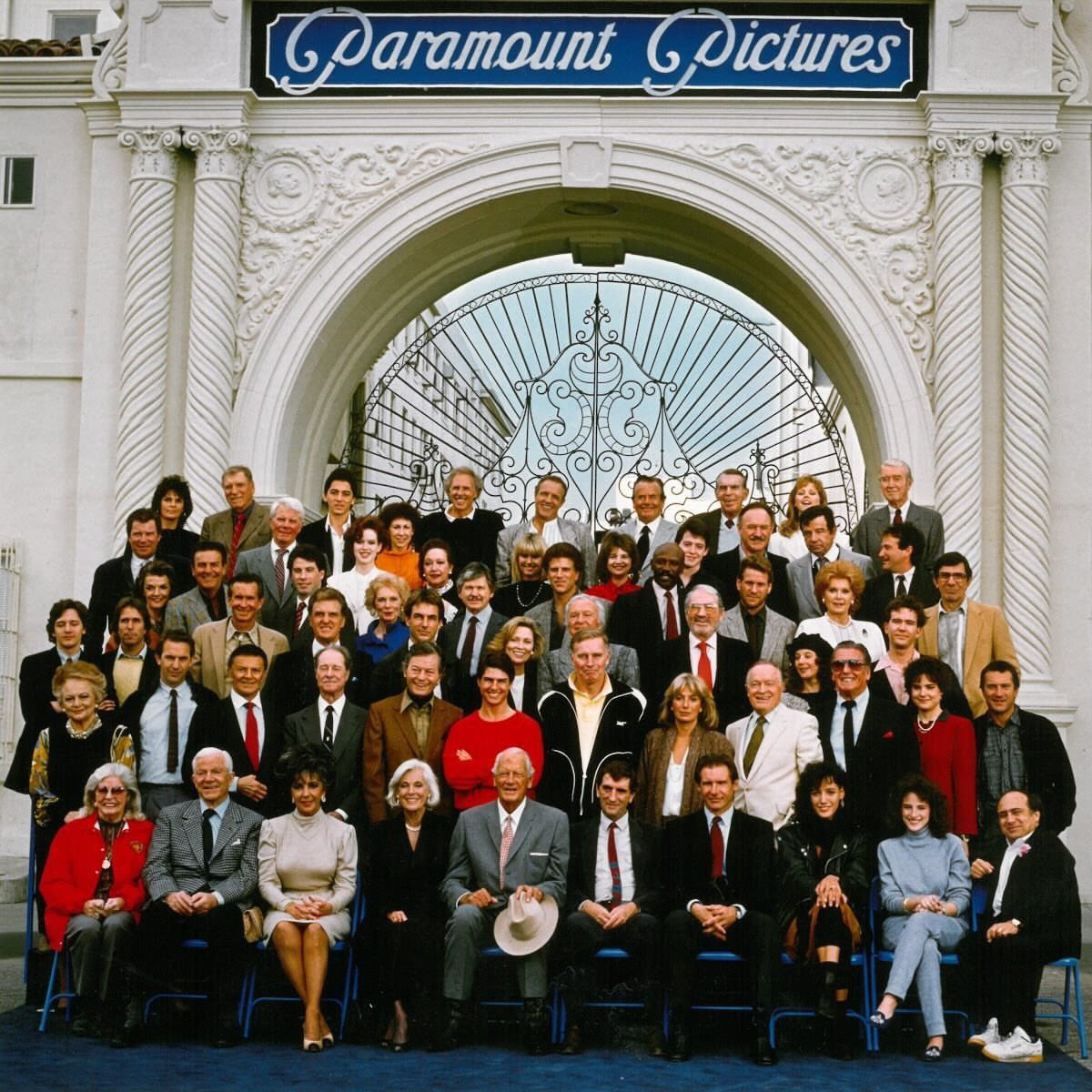 For_Film_Fans's tweet photo. Paramount’s 75th Anniversary in 1987

📷 by Terry O’Neill https://t.co/QvRFhTbnEG