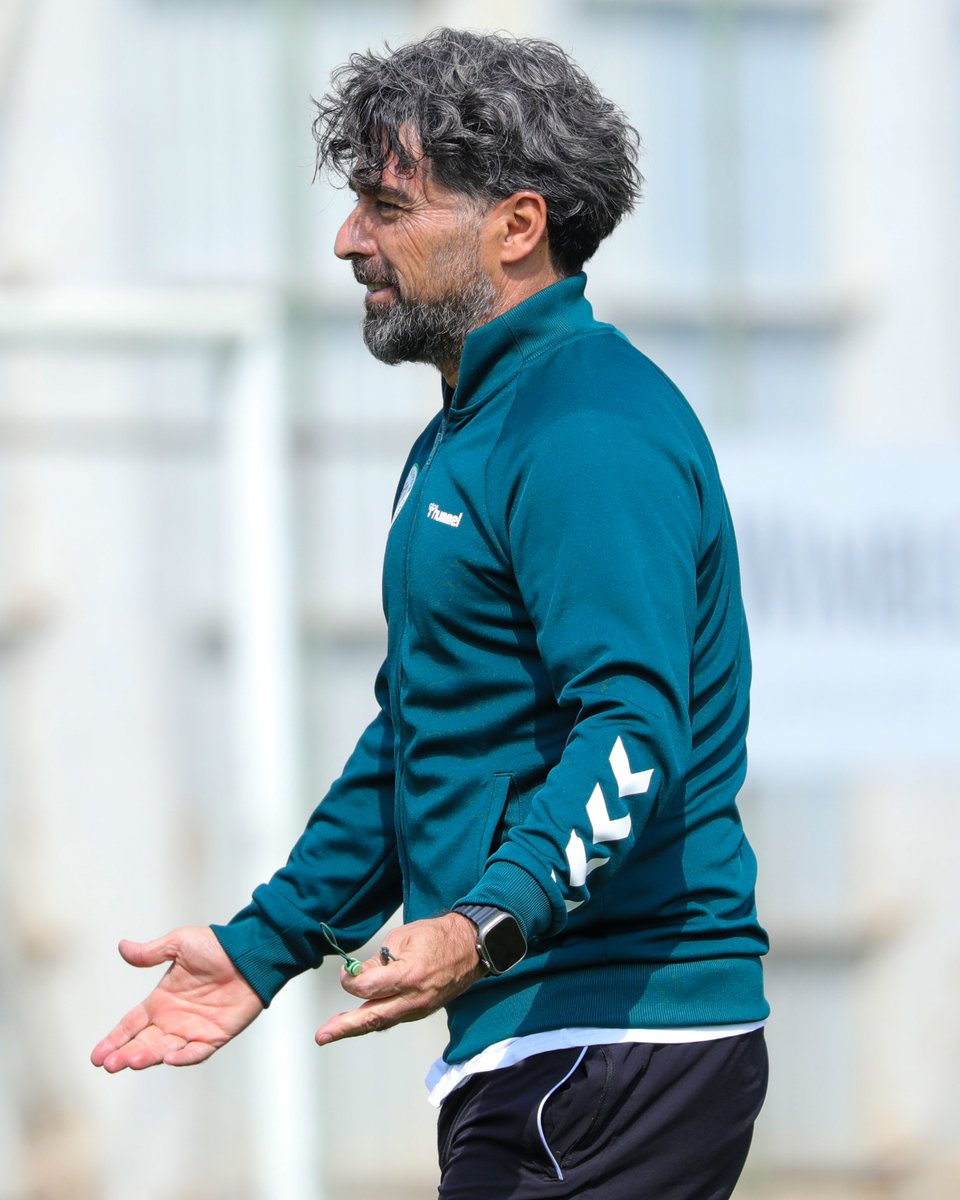 konyaspor's tweet photo. 📸 Antrenman Günlüğü. 💪
#Konyaspor 💚🤍 https://t.co/EBn6L8ySkF