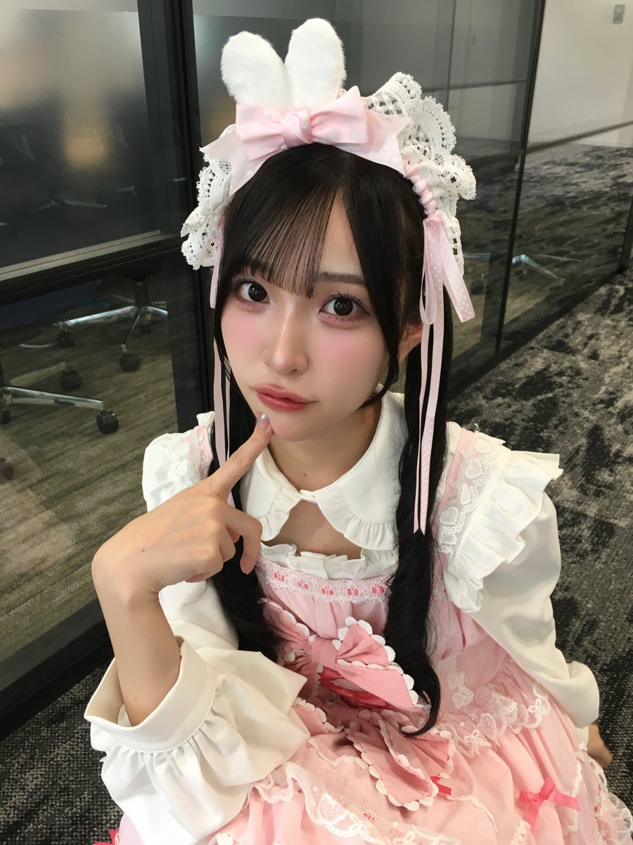 yamada_momoka__'s tweet photo. オンラインお話し会
ありがとうございました🎀ᐩᕀ
今日はあまあまロリータちゃん( ᴖ⩊ᴖ )♡ https://t.co/pYW7ka7WK6