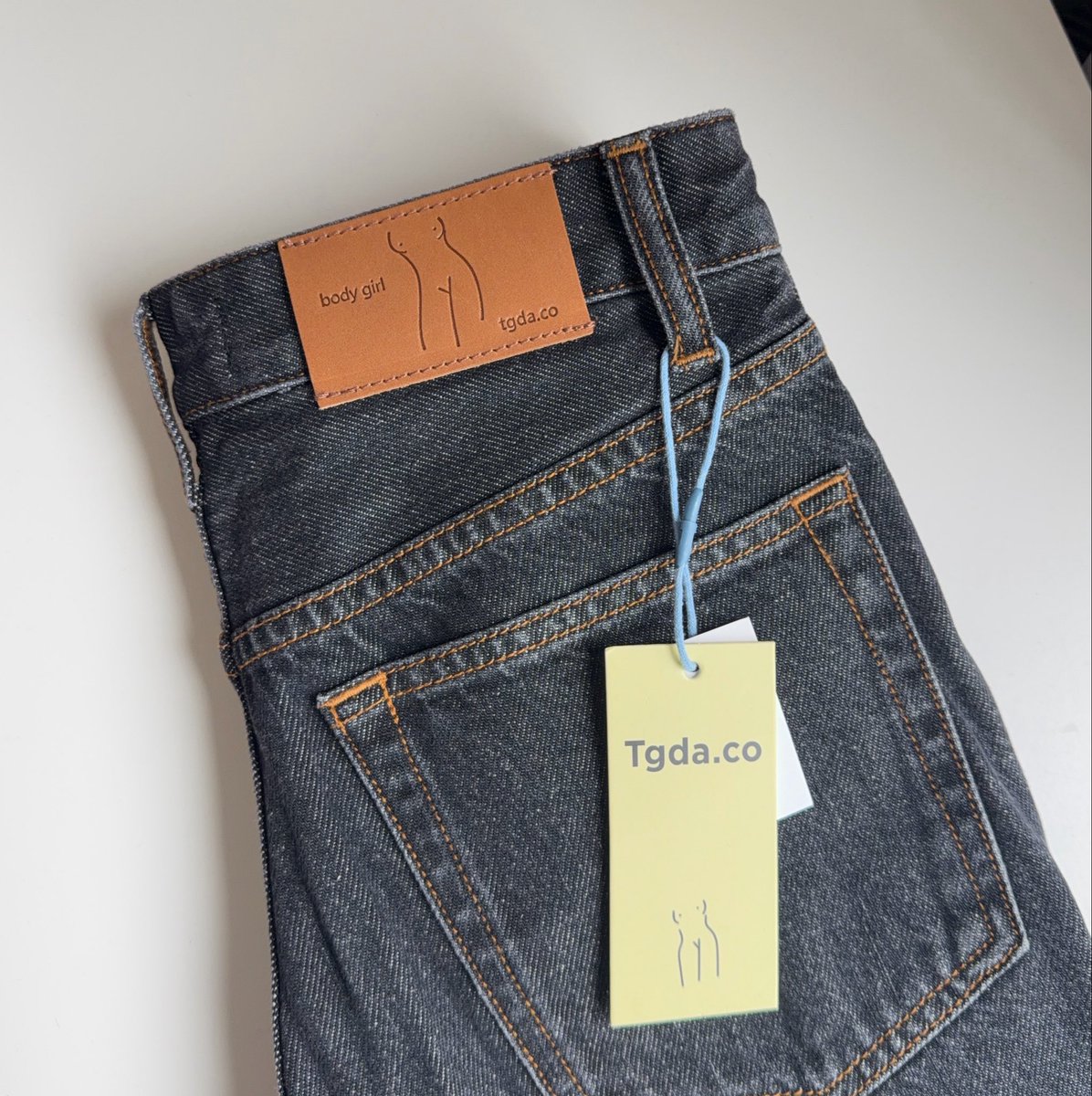 sonhosaurus's tweet photo. แนะนำกางเกงยีนส์ตัวนี้ให้คั้บบ ทรงสวยถูกใจมากก ของ tgda กดรอบที่แล้วได้มาตัวละ 500 กว่าบาทเอง คุณภาพดีสุดๆ🎀🍵👀 https://t.co/cFvRRTuDVA