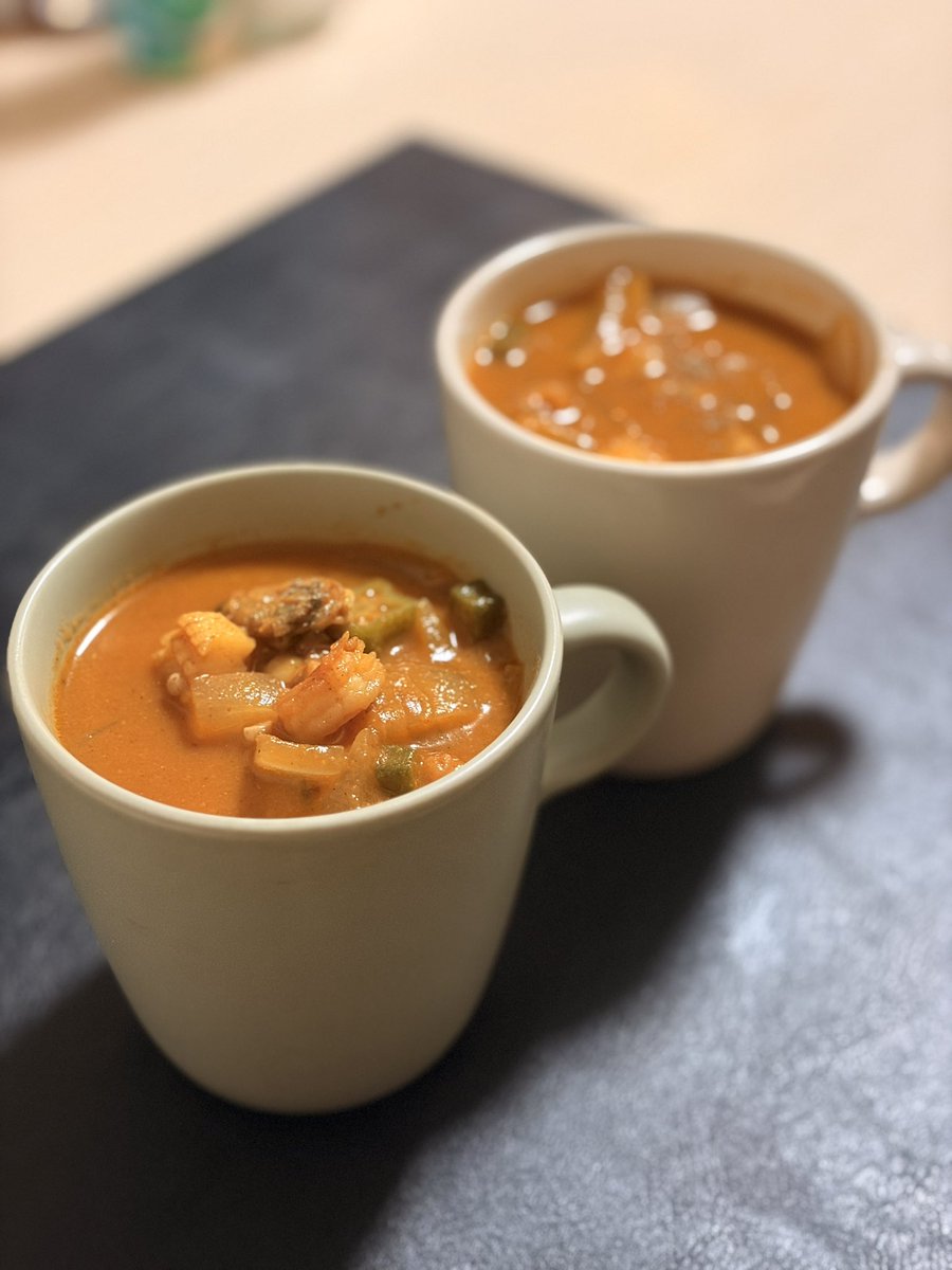 syoukakitchen's tweet photo. 昨日ディズニーランドに行ってきたのですが、カフェオーリンズのガンボがめちゃくちゃ美味しかったので再現してみました
レシピも投稿してるのでよかったら見てください
https://t.co/m4xaIem3Vo

#料理好きと繋がりたい 
#おうちごはん https://t.co/FQkZvB5wHL