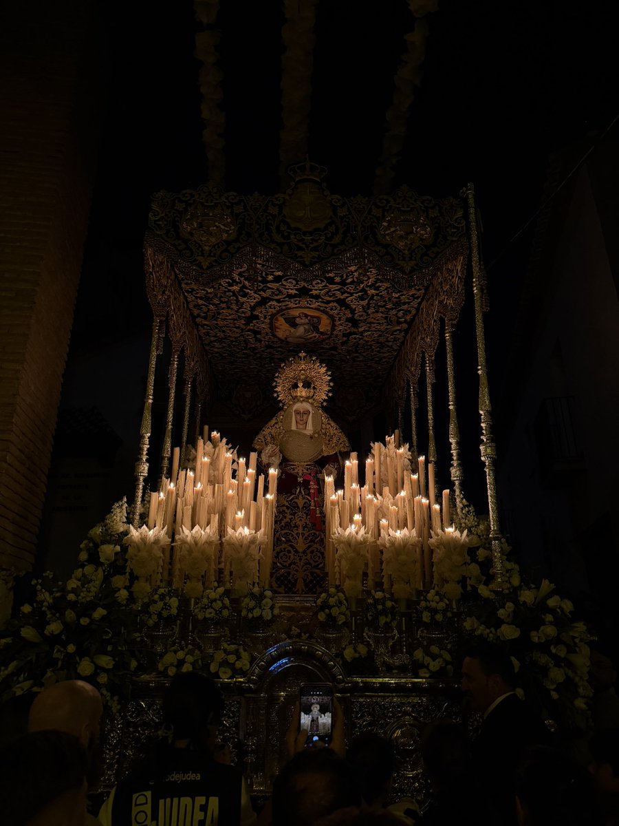 SantaAnaCornets's tweet photo. 🗓️📯En el día de ayer estuvimos presentes en la salida extraordinaria de la Hdad. de la Esperanza de #Baza por su 75 aniversario. 

#SantaAnaCornets @BMSantaAna https://t.co/ApAI8oXIup