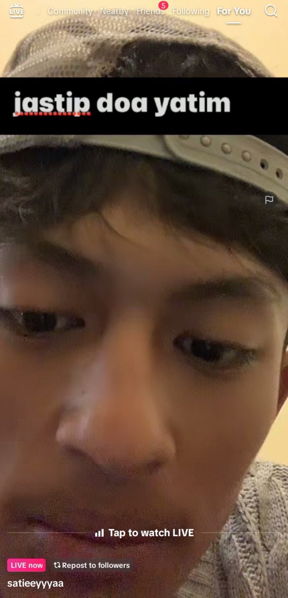 kkeonoona's tweet photo. lewat inj di fyp... 😭 https://t.co/4N5XgJ35P1