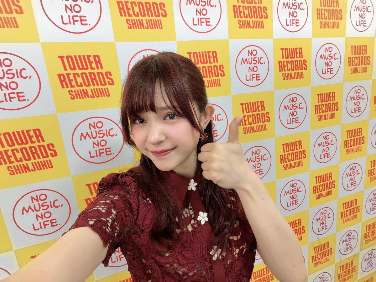 TOWER_Shinjuku's tweet photo. 【#タワレコ新宿イベント】       
本日開催いただきました  Fami。 EP『箱庭』リリース記念イベント リリースイベント 終了後のお写真いただきました～！📷
是非また新宿店でのイベントお待ちしております♪ https://t.co/ZFiFzJsY23