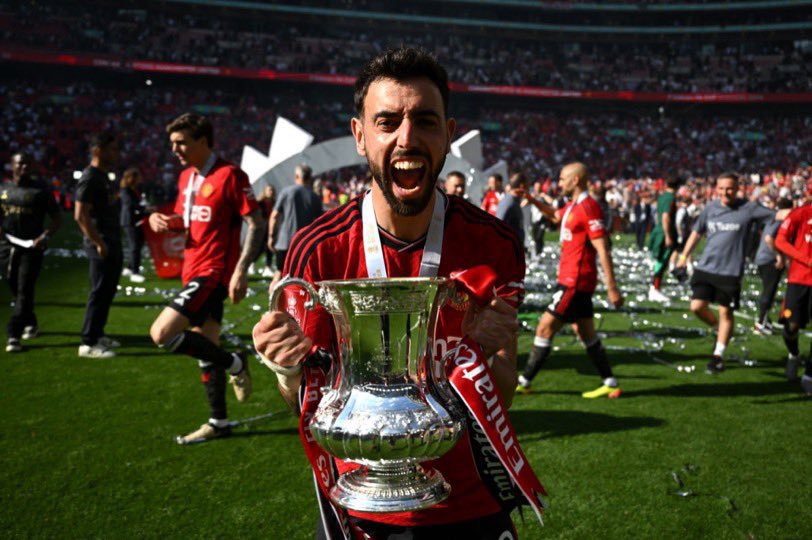 Utd_KA1's tweet photo. Good morning to all Manchester united fans across the world.

Wish y'all a blessed Sunday and a happy new week ahead https://t.co/Sy19AaJwBy