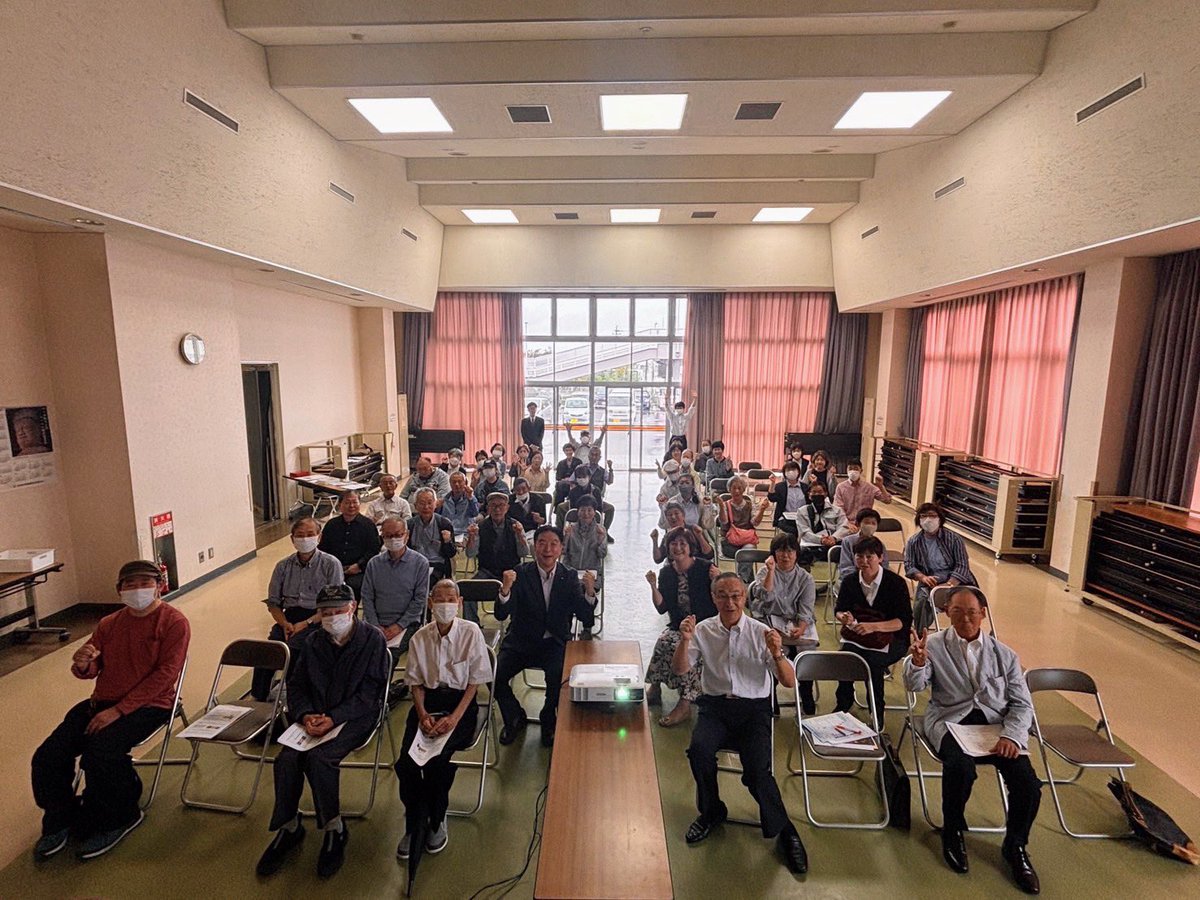 koshimizu_k1's tweet photo. 公明党に復党した今！

地元の皆様に、お詫びを申し上げるとともに、この間、何を学び、何を見つけ、何が変わり、何を考え、そして今、何を目指すのか、時間の許す限りお話しをさせて頂きました！

生まれ変わった思いで、全力で動き働き抜いてまいります！

※前橋市、大子町、つくば市にて。 https://t.co/lN1wnrpF1n