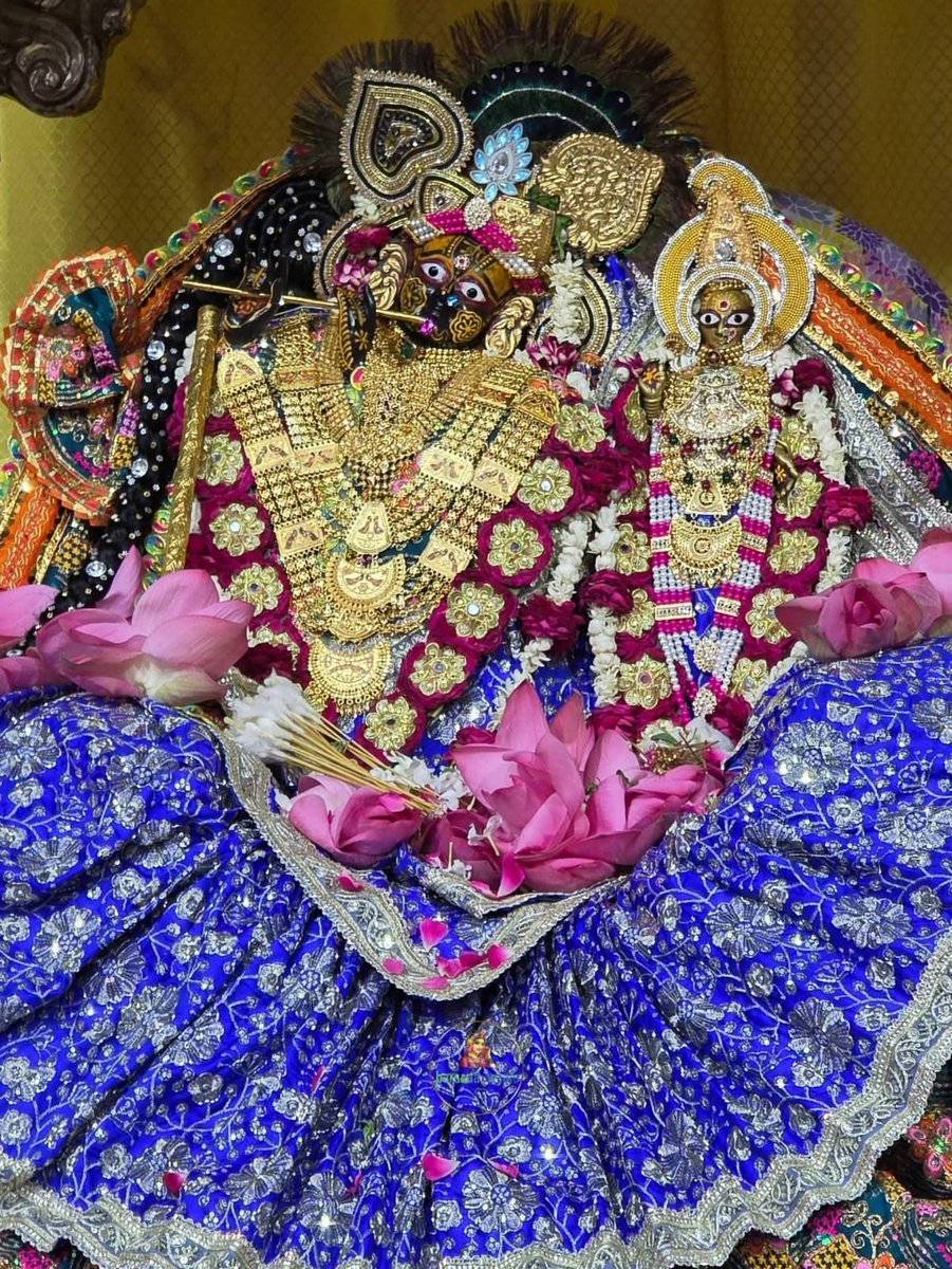 BabaBadevranath's tweet photo. श्रृंगार दर्शन श्री राधारानी जी बरसाना धाम. 27.09.2026 https://t.co/abxepDS7FZ