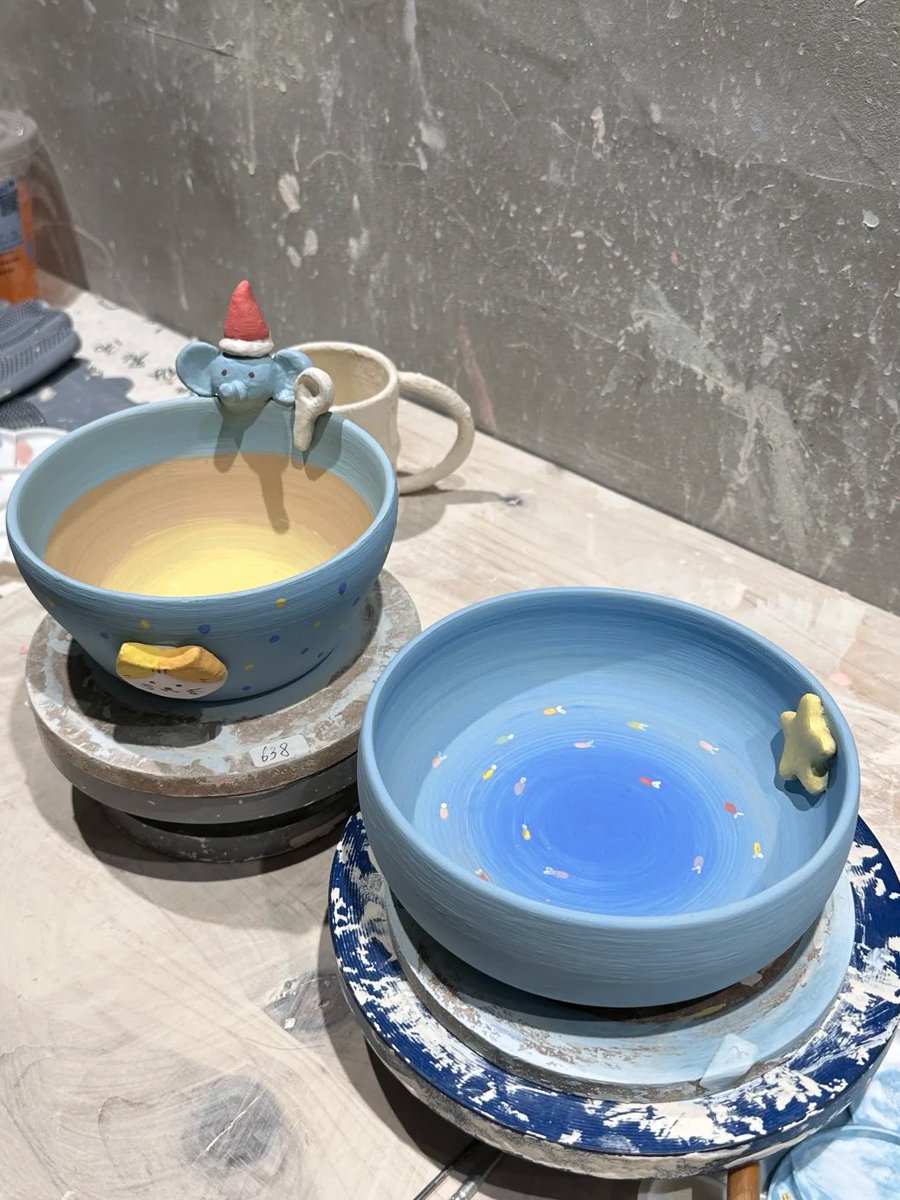 soft_sunribkty's tweet photo. My first attempt at making pottery, enjoying the creative process from nothing to something. https://t.co/b26J96llxt