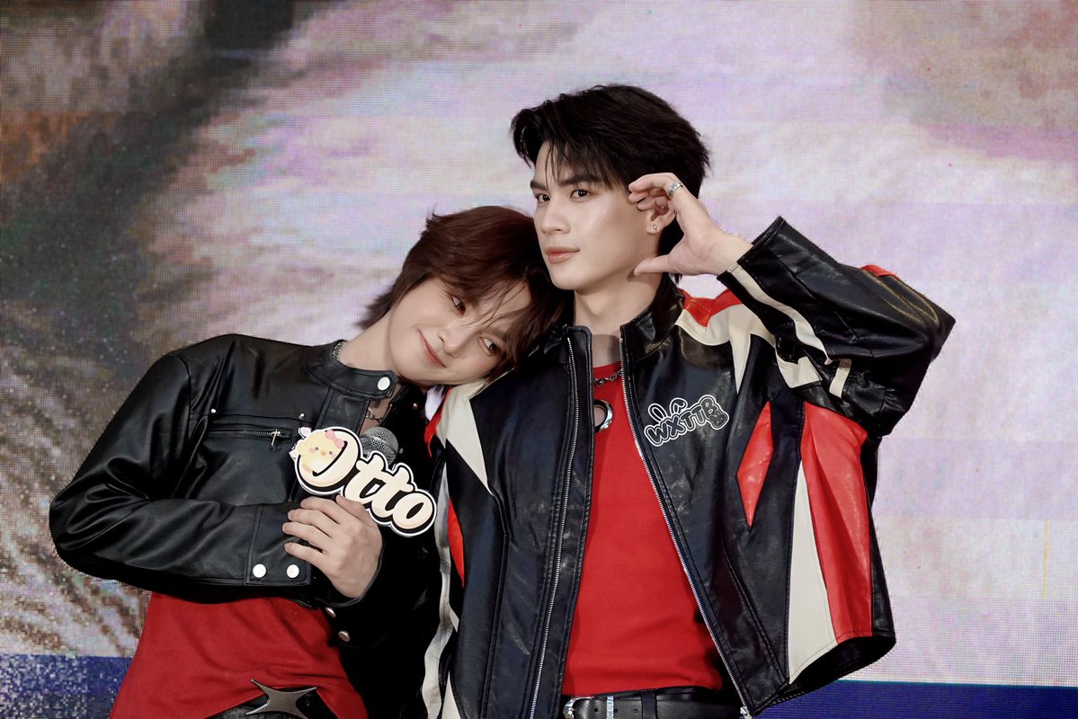 WXTTB0410's tweet photo. Visual Couple

#NorthOttoFansignInChongqing 
#NorthOtto 
#JaoNorth 
#ottoottoo https://t.co/OozKtVx4gV