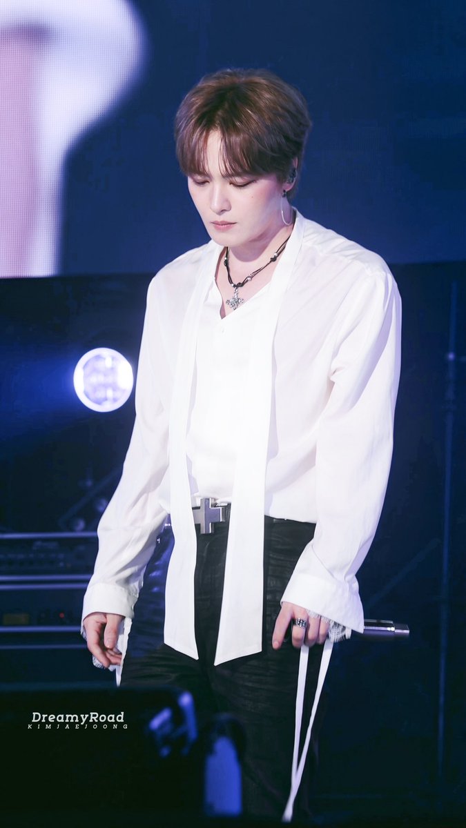 KJJ_DreamyRoad's tweet photo. 260926 SBI MUSIC CIRCUS HOKKAIDO

@bornfreeonekiss🪽

#김재중 #재중 #KIMJAEJOONG
#JAEJOONG #ジェジュン #金在中 https://t.co/Pe1yHgI47z