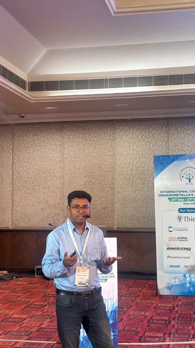 icoc_2026's tweet photo. 🎤 A fascinating Short-Invited Lecture by Prof. Srimanta Manna at #ICOCIV2026! 🧪✨ https://t.co/mRguOCa6Yp