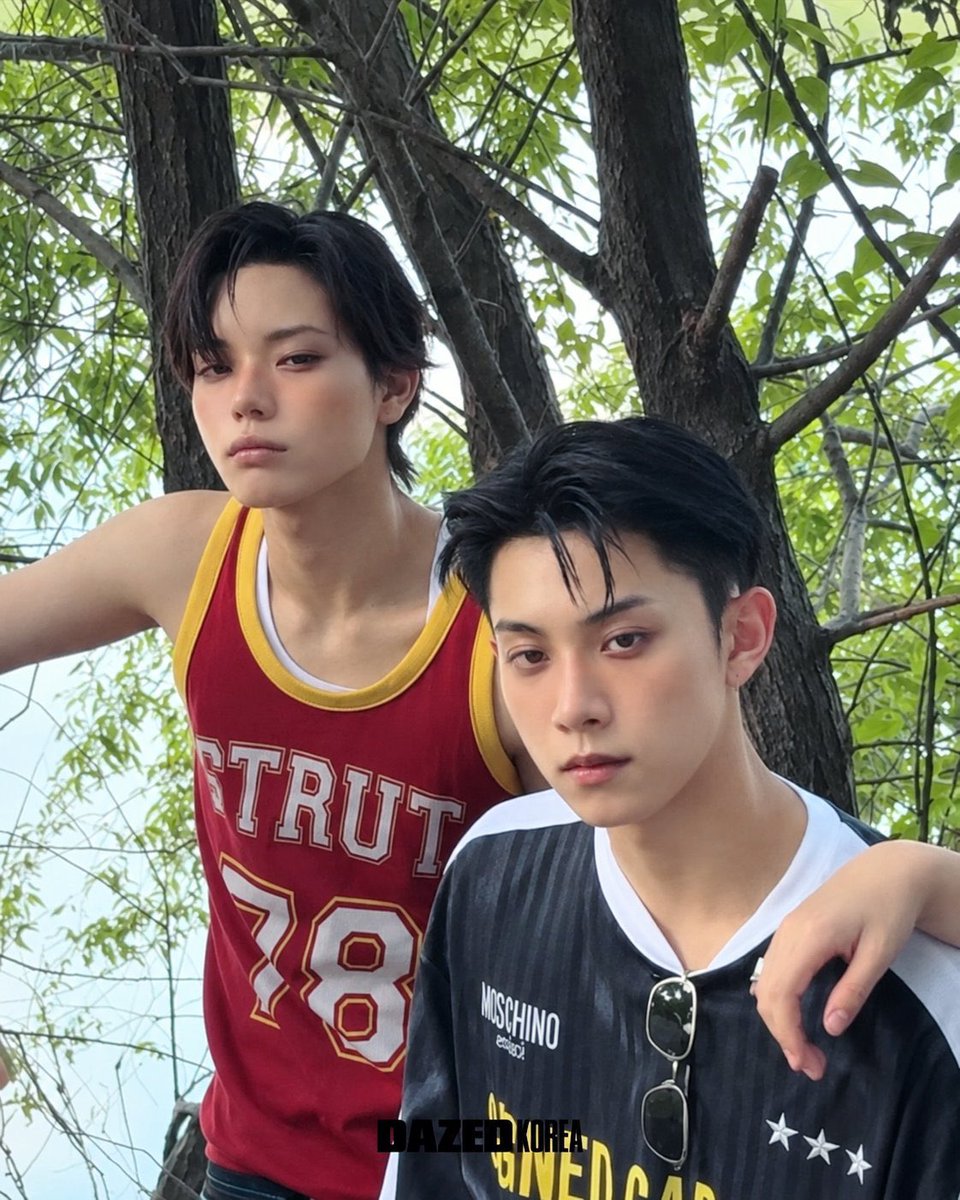 jigeudesu's tweet photo. 내가 만약 아이돌로 데뷔햇는데 동갑멤이랑 와꾸합이 이러면 걍 운명을 받아들이고 게이함 https://t.co/osRFg96Wwx