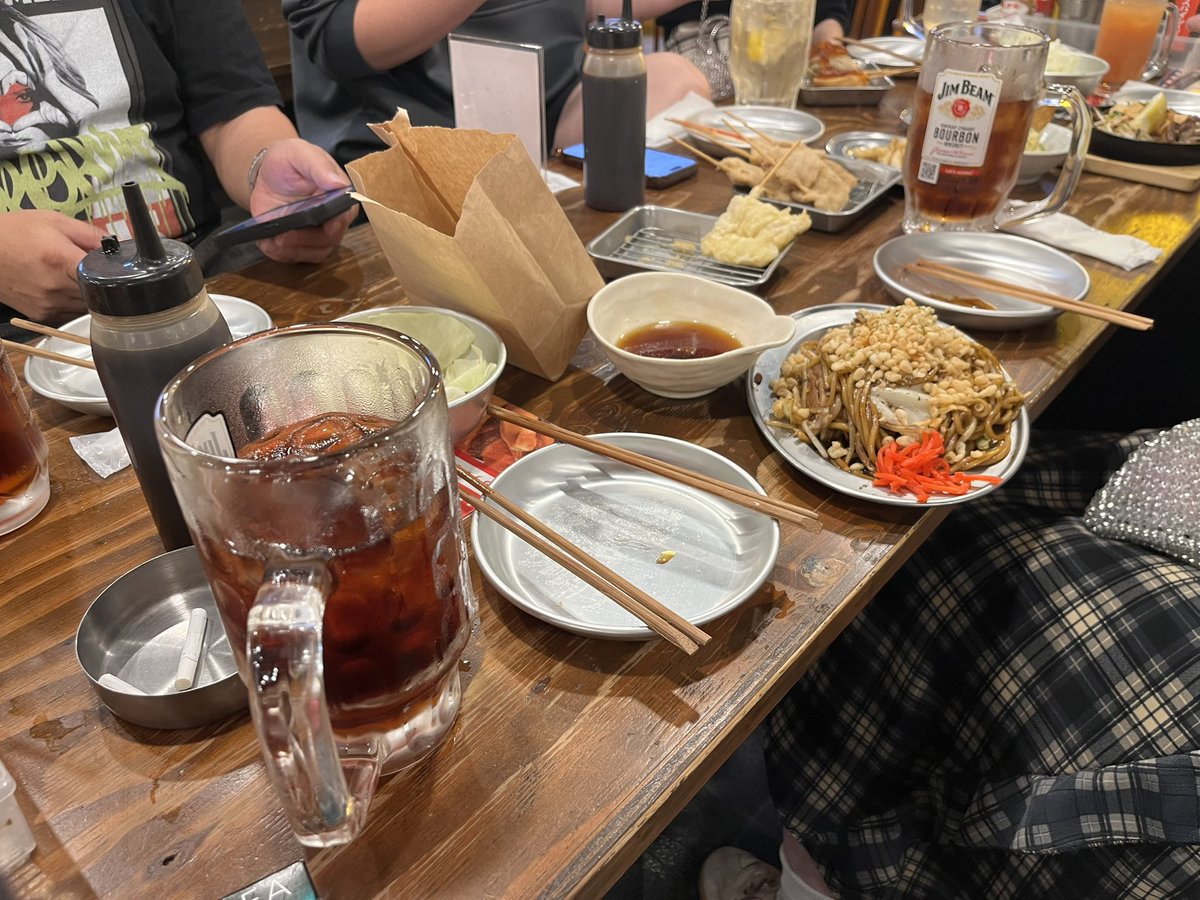 rui_Second11's tweet photo. みんなでご飯^_^ https://t.co/jYqfXZf14V