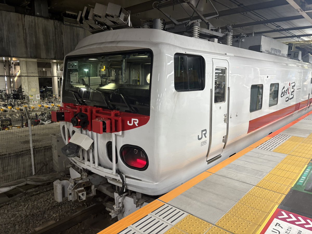 IwataO_decade's tweet photo. 暴カワ向かってたらやばい電車きてガチ終わった https://t.co/VUjEbXElEC
