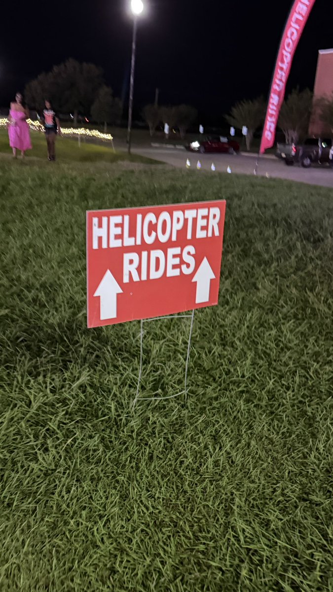 LIVEandLOVE45's tweet photo. The Baldwin County Fair is celebrating 💛

If you’re looking for something fun to do this week, this might be the perfect excuse for some fair food and a night out!
📍 Baldwin County Fairgrounds, Robertsdale
#baldwincounty #baldwincountyfair #robertsdalealabama #lovewhereyoulive https://t.co/X1GZpGPqKr