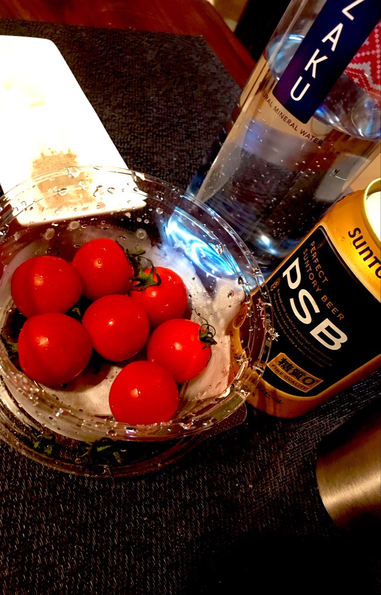 FuckiJoo's tweet photo. 意識高い系朝食（15時） https://t.co/QqYpnVWr1d