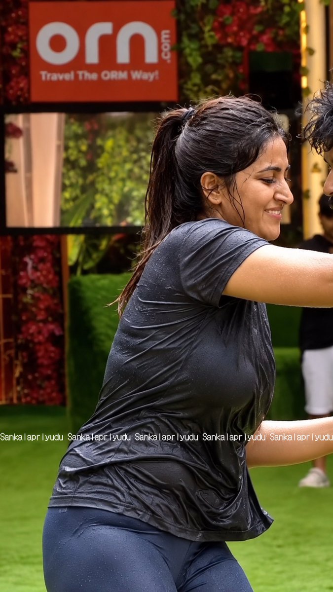 SANKALAPRIYUDU0's tweet photo. Varshini in bigboss 🔥🤤🥵
Stuff iche only contestant ra ayya 💦💦 https://t.co/7hxNS62UEb