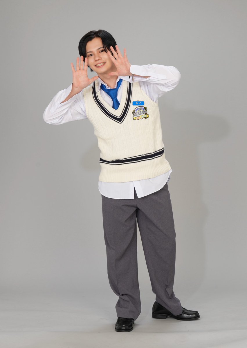 fujibiji's tweet photo. 🚄HAPPY BIRTHDAY カイ🎈

卓越した観察力と判断力で、いつもふじびじに新しい風を吹き込んでくれるカイ💙

これからもその豊富な引き出しを武器に、たくさんの人の心を掴む歳になりますように✨

#超特急
#ふじびじ
#HAPPY_KAI_DAY https://t.co/JYp3rq2Z4L