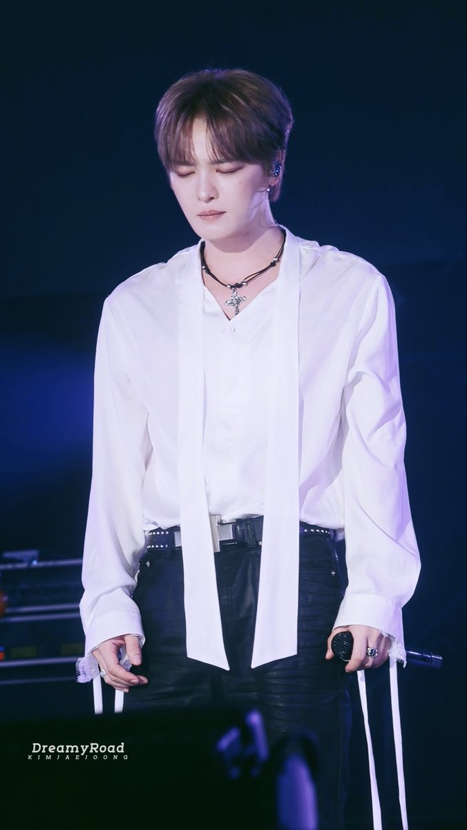 KJJ_DreamyRoad's tweet photo. 260926 SBI MUSIC CIRCUS HOKKAIDO

@bornfreeonekiss🪽

#김재중 #재중 #KIMJAEJOONG
#JAEJOONG #ジェジュン #金在中 https://t.co/Pe1yHgI47z
