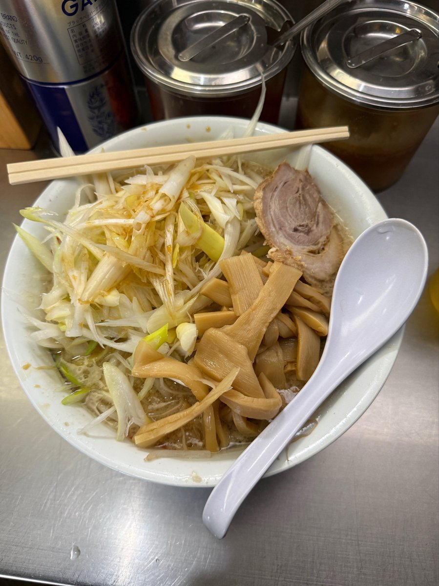Noob_cat0124's tweet photo. 3PCS前のホープ軒 メンマラーメンネギマシ
学生時代依頼に食べました美味かったぁ https://t.co/UTtXabl1VX