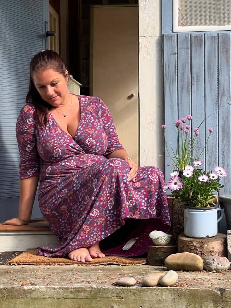 cindyscindy60's tweet photo. Let’s skip the boring introductions and see if we actually click. 😏 https://t.co/65PXOYGh8x