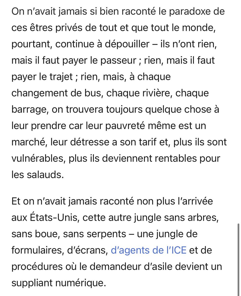 JulietteBriens's tweet photo. Le clergé culturel parisien a sombré dans le ridicule.

Je recommande cette critique de BHL, à plat ventre devant le « génie » de l’auteur. Il encense même Olivier Nora pour sa trouvaille. Un morceau d’anthologie.

À ce degré d’aveuglement collectif, peut-on parler d’hystérie ?

NB : admirez au passage le début de la critique : une ode de BHL à lui-même. C’est peut-être le meilleur résumé de toute cette histoire. Thélyson Orélien savait à peine s’exprimer, mais qu’importe, en l’admirant, ils pouvaient surtout s’admirer eux-mêmes.