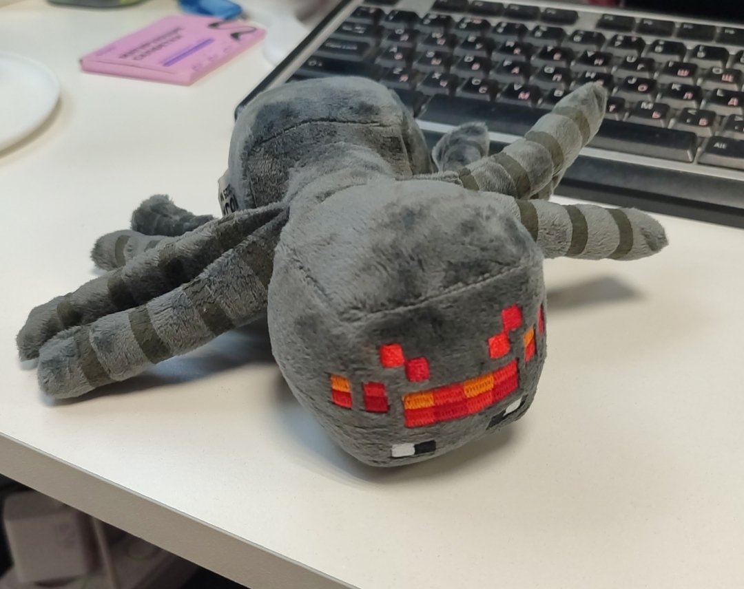 Kineahc's tweet photo. У меня новый друг 
Его зову Ленни
Думаю мне даже объяснять не надо почему я так его назвала
АХАХАХА https://t.co/3xEDkGU2Ig