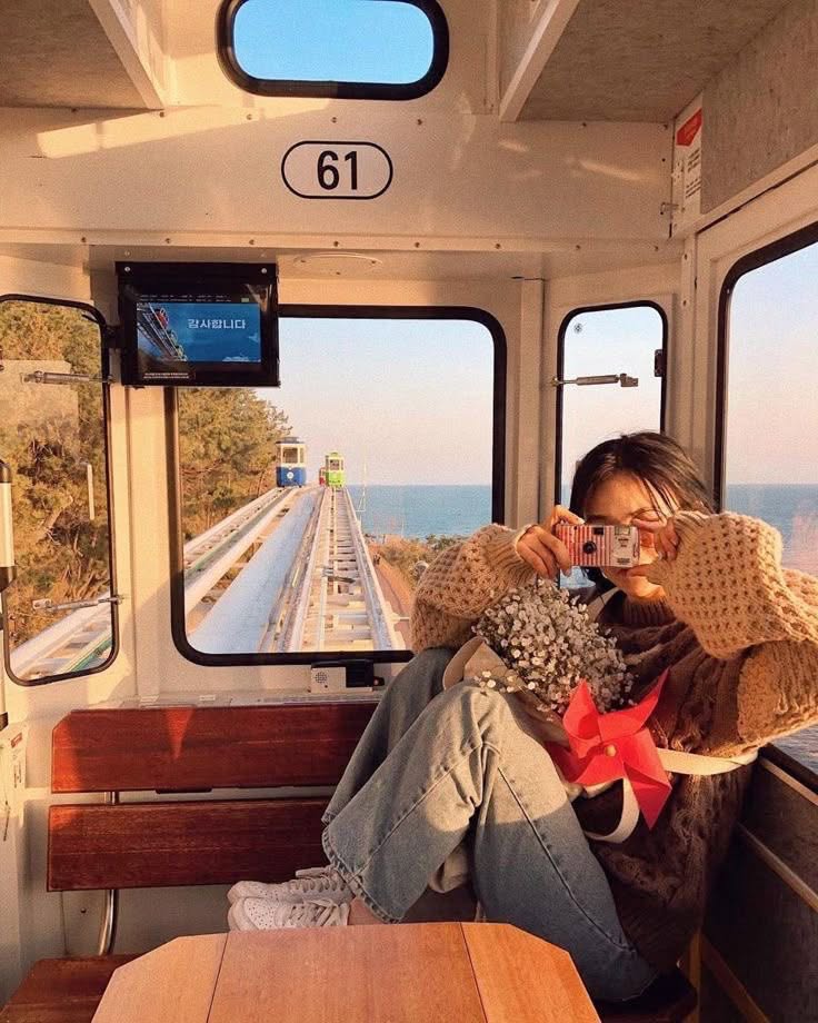 flight_modenow's tweet photo. 【プサン・韓国】
📍🚃🇰🇷 Haeundae Blueline Park

プサンに、海の上に浮かんでるような電車があるの知ってる？？

ここでしか見れない景色と
カラフルなスカイカプセルが有名。
海を見ながら可愛い写真がいっぱいとれる🚃🌊💗 https://t.co/ogLKaDyjcW