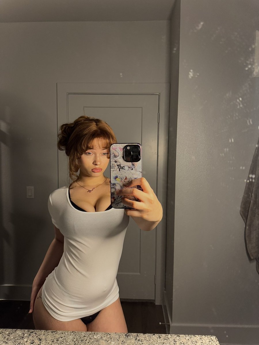 urownerisla's tweet photo. If it’s really that small you’re an embarrassment https://t.co/3ZXEG1Ytyr