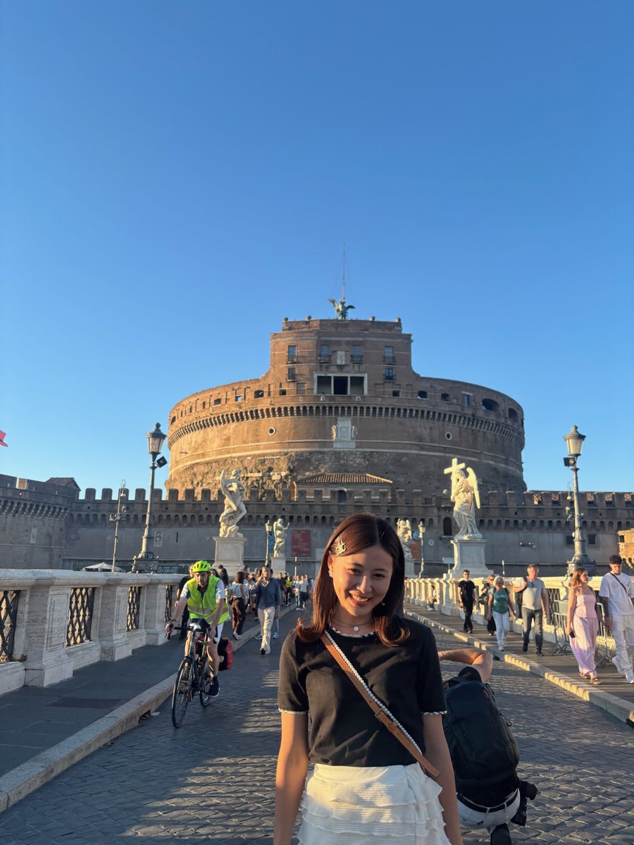 sunflower06_18's tweet photo. サンタンジェロ城🏯🏰 https://t.co/m6BTwrqziY