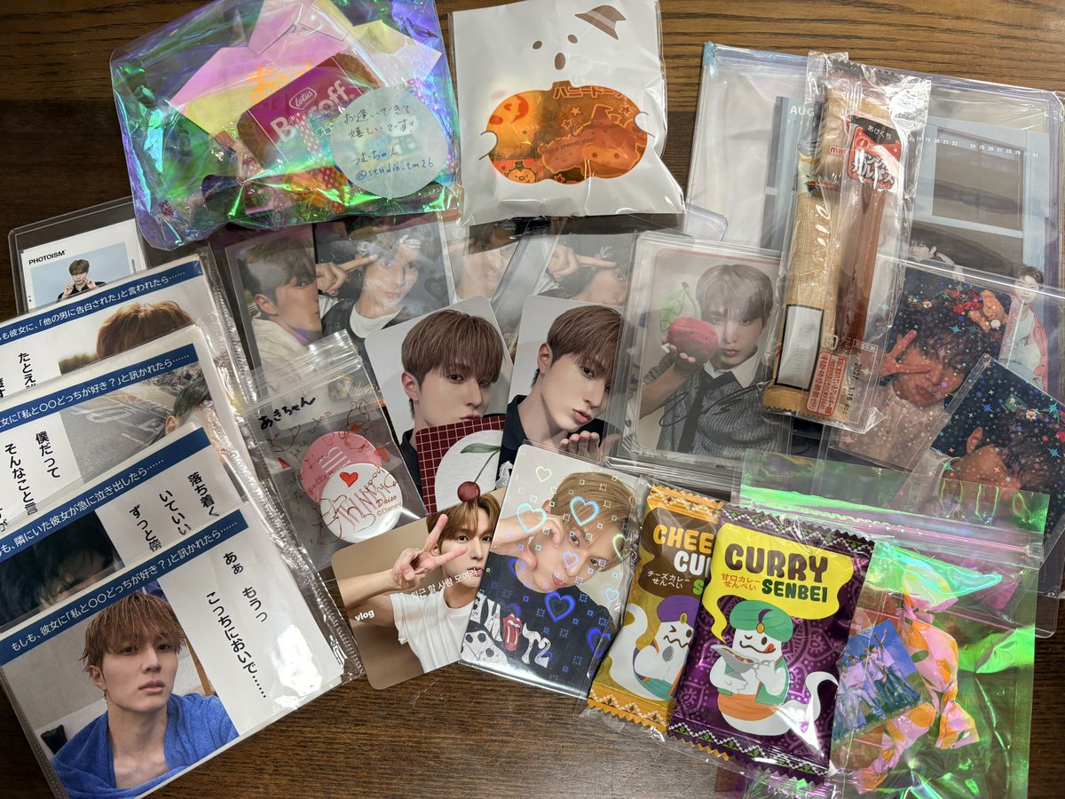 bts7army_chim's tweet photo. 楽しかったです🥹💖💖
ミーグリの1部は改善の余地ありだけどメロすぎた😍
会ってくれたAnDちゃんありがとう🫶🏻
ソンムルもありがとう🥰
#BLUE_HOUR #WHIB #휘브 https://t.co/anA6NHftti