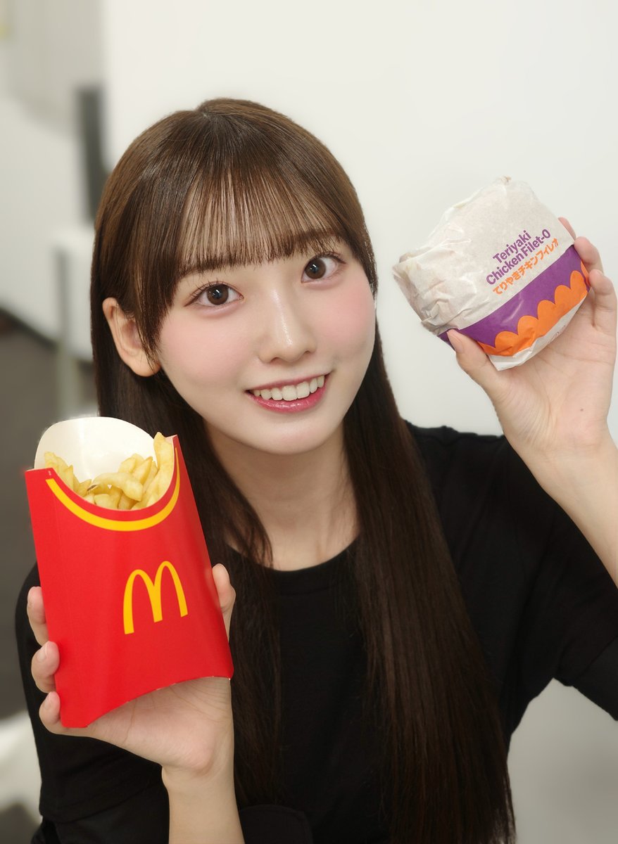 hinatazaka46's tweet photo. 【ブログ更新☀️ 大田美月】 急に思い出を作ろう https://t.co/WIKgZj6vL5 #日向坂46 #大田美月 https://t.co/HVO8U7U1oh
