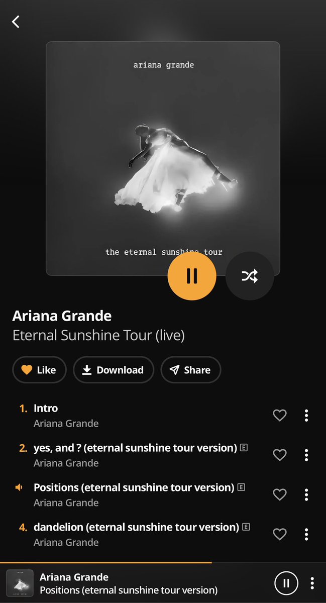 isougrande's tweet photo. The best live version 

https://t.co/NjOiPSSBHs https://t.co/5YG7Uai7JX