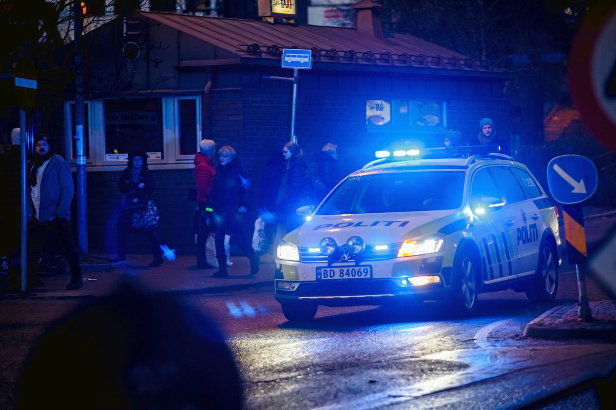 Sunnmorecom's tweet photo. Arne P. Andersen: Veldig travel natt for politiet 

Natt til søndag måtte politiet i Nordvest håndtere flere hendelser.

https://t.co/drCKyrVfb0 https://t.co/cEbOMGMuda