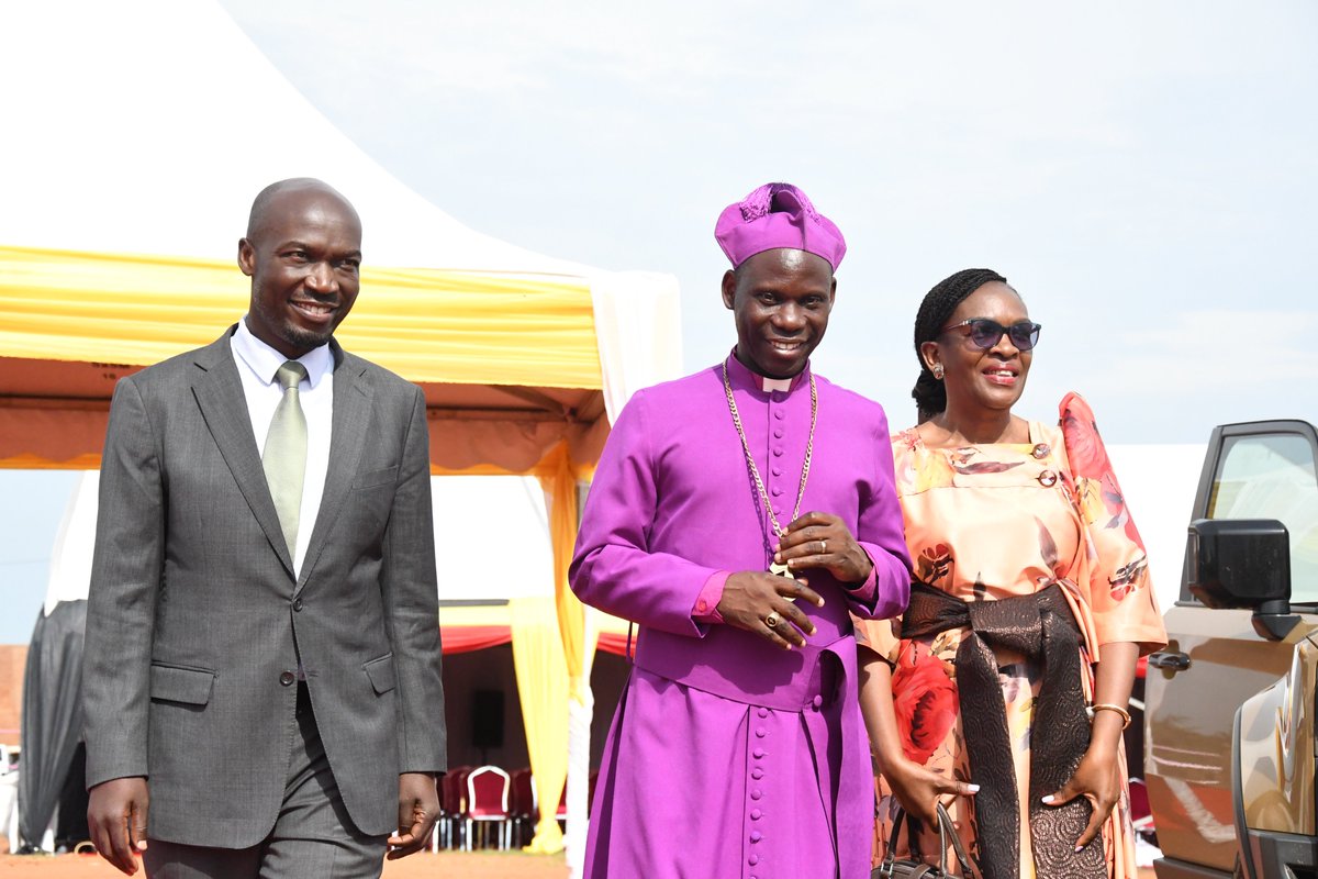 BusogaConsorti1's tweet photo. Arrival of Rt. Rev. Prof. Dr. Grace Lubaale, Bishop of Busoga Diocese at @LocalMayuge for the final regional prayers of the 2026 Busoga Prayer Week.

#BusogaPrayerWeek https://t.co/052Uc1onSu