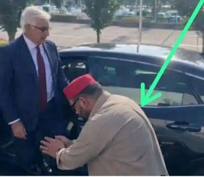 imranwazir76's tweet photo. @AimalWali Trying to become relevant. https://t.co/csYromnyZN