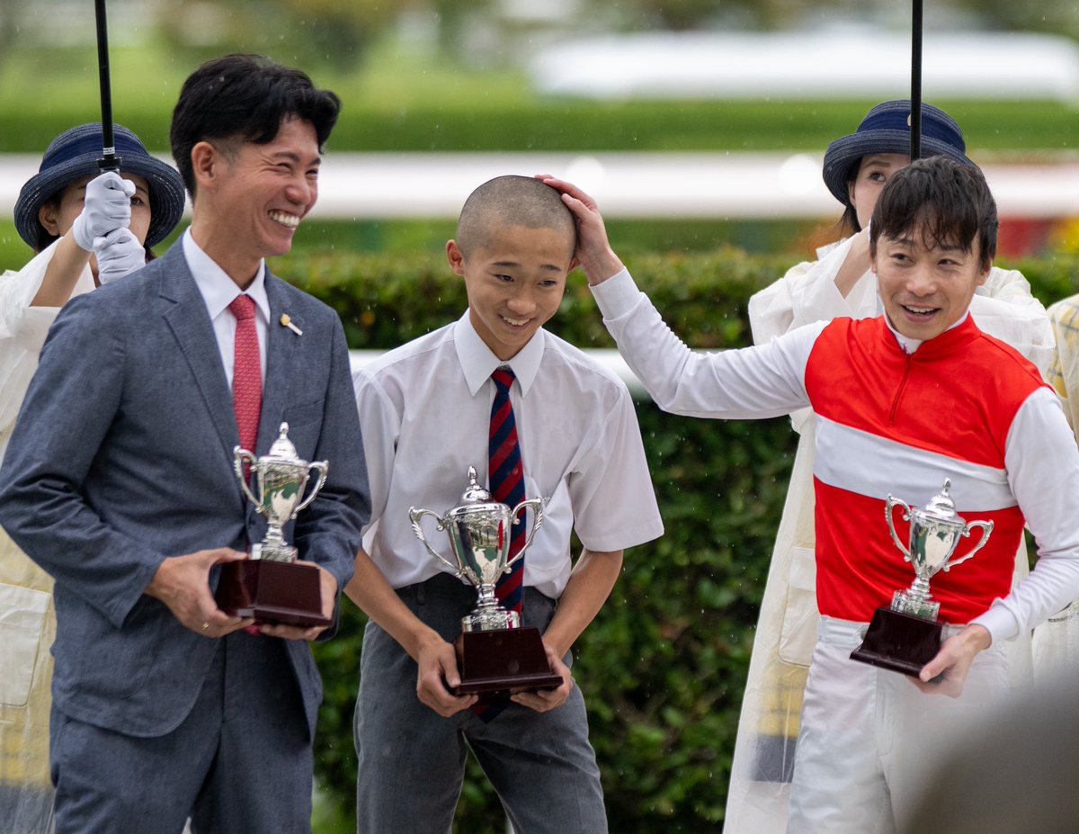 rairamaru135462's tweet photo. 2026/09/27 阪神 10R 堺ステークス

甥っ子と嬉しい勝利🏆

 #ショウナンバンライ
 #池添謙一 騎手
 #松下武士 厩舎 https://t.co/fGeWlK83Mv